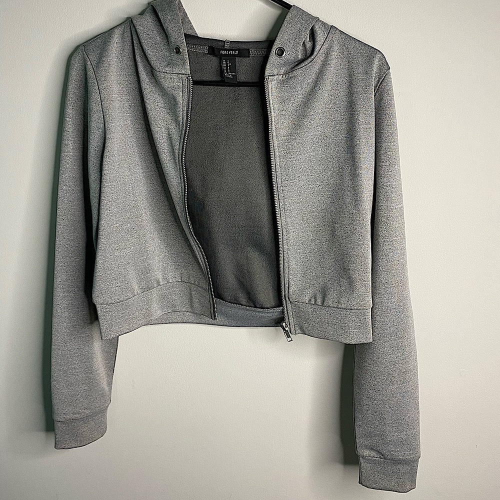 Gray cropped jacket